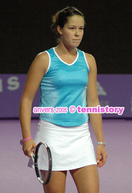 Ana Ivanovic lost the match  against Virginie Razzano with score 3-6 6-2 3-6