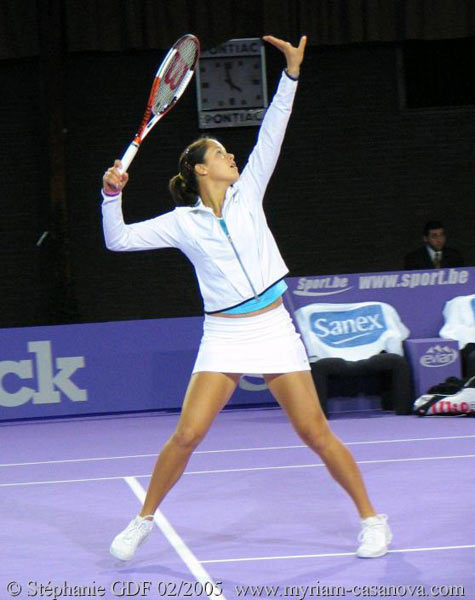 Ana Ivanovic before the match  against Virginie Razzano 