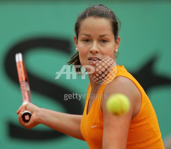 Serbian Ana Ivanovic returns the ball to French Stephanie Foretz during their match for the first round of the tennis French Open at Roland Garros, 24 May 2005 in Paris. Ivanovic won 6-3, 6-3.