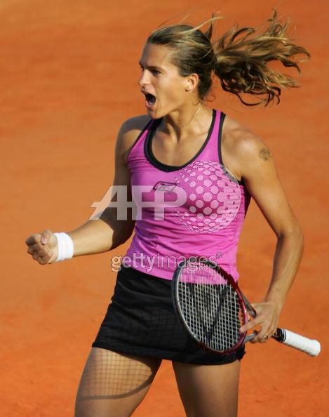 Amelie Mauresmo of France reacts after winning a point to Ana Ivanovic of Serbia during their third round match of the tennis French Open at Roland Garros, 28 May 2005 in Paris