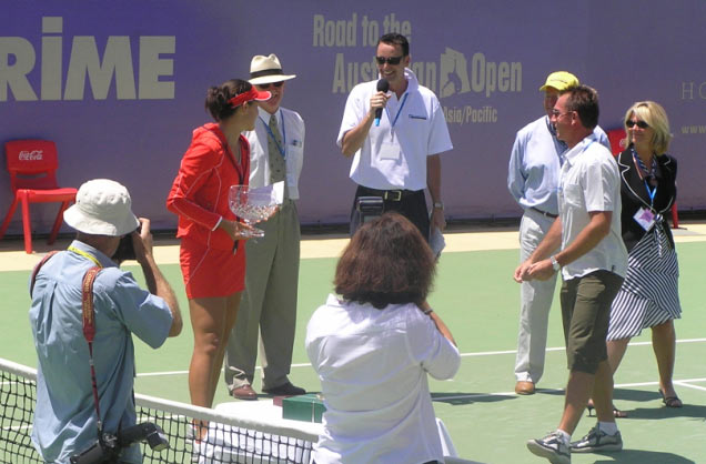 Ana Ivanovic won her first WTA Tour title Saturday with a 7-5, 6-1 win over Melinda Czink at the Canberra Classic.