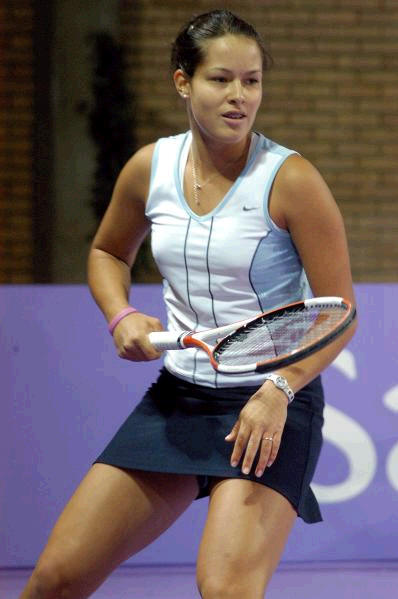 Ana Ivanovic in action during  her first match against Vanessa Henke , which she won  6-2 1-6  6-2.