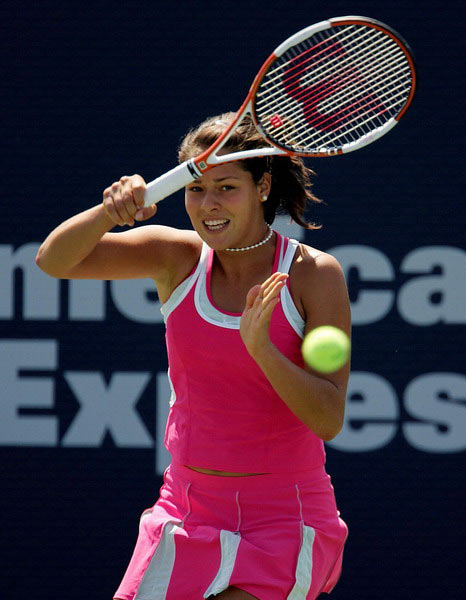 Ana Ivanovic of Serbia plays a forehand against Tathiana Garbin of Italy in the first round at the Sony Ericsson WTA Tour Rogers Cup tennis tournament August 16, 2005 at the Rexall Centre in Toronto, Canada