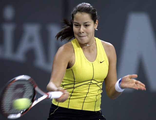 Ana Ivanovic returns a forehand to Patty Schnyder of Switzerland during their semi-final tennis match at the Zurich Open WTA tennis tournament in Zurich, October 22, 2005