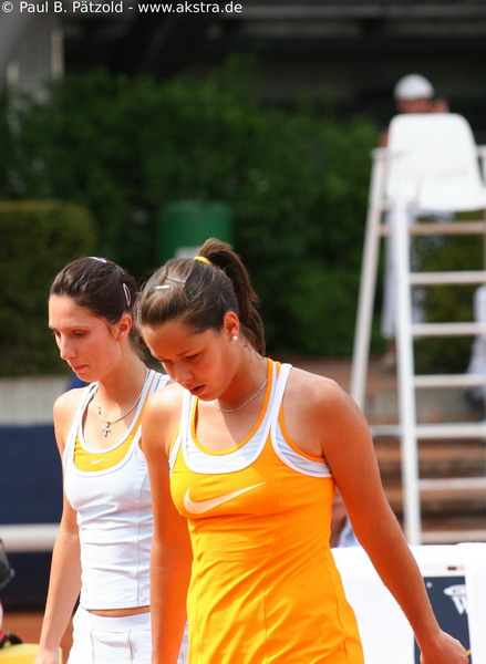 Ana Ivanovic with Anastasia Myskina  defeats  Yuliana Fedak and Lilia Osterloh   with score 4:6 6:2 6:1