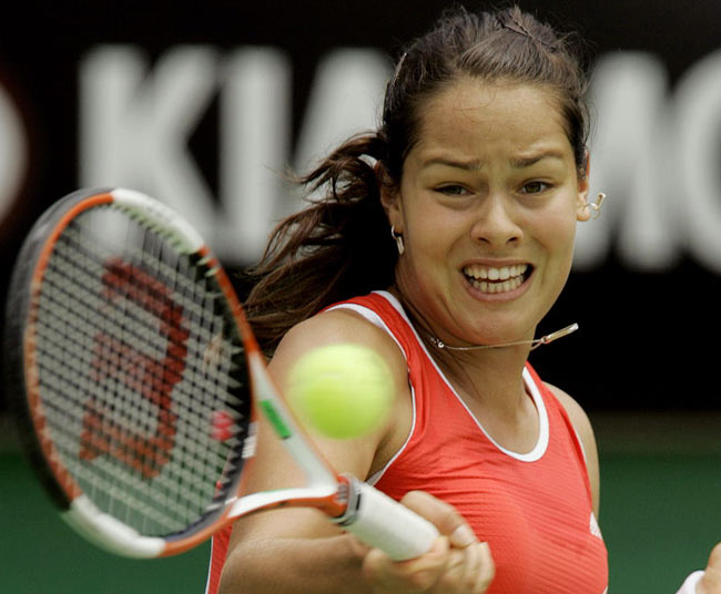 Ana Ivanovic of Serbia and Montenegro returns the shot against Shenay Perry of USA during the Australian Open Tennis Tournament in Melbourne, Australia, Tuesday, Jan 17, 2006. Ivanovic won the match 6-4, 6-4. 